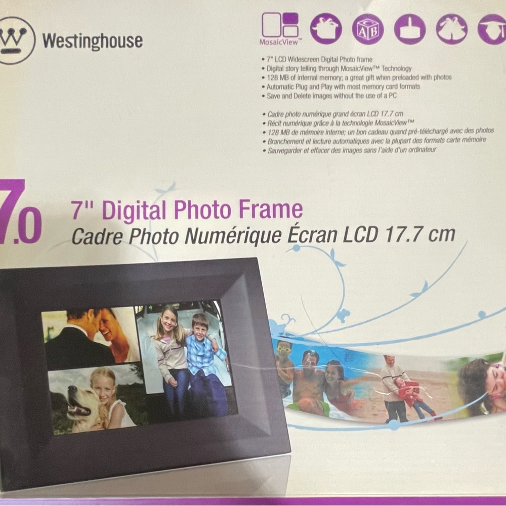 Westinghouse 7 inch digital photo frame.  New in Box; No SD CARD!!